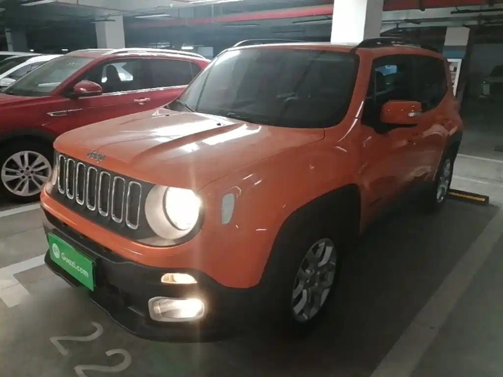 Jeep Renegade 2017 — фото 2
