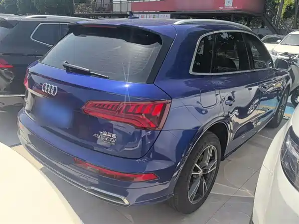 Audi Q5L 2019