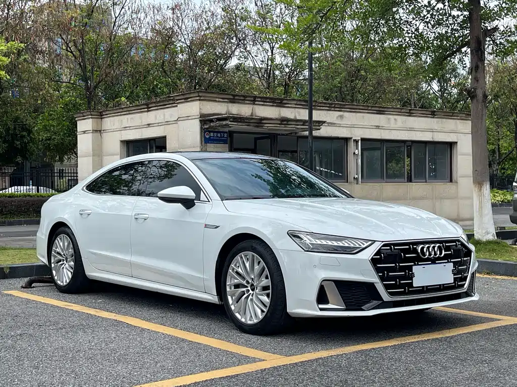 Audi A7L 2023 — фото 3