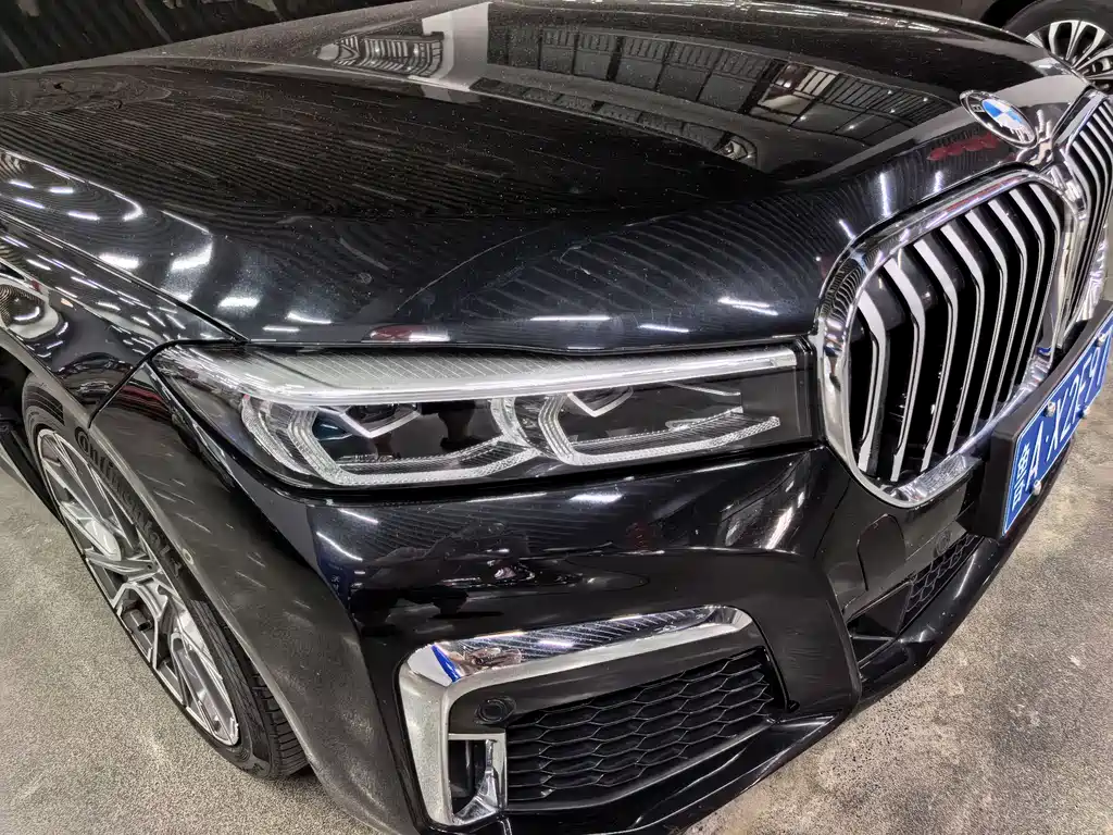 BMW 7 Series 2020 — фото 10