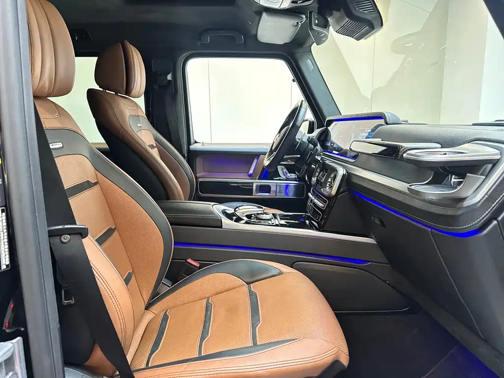Mercedes-Benz G-Class AMG 2018 — фото 12