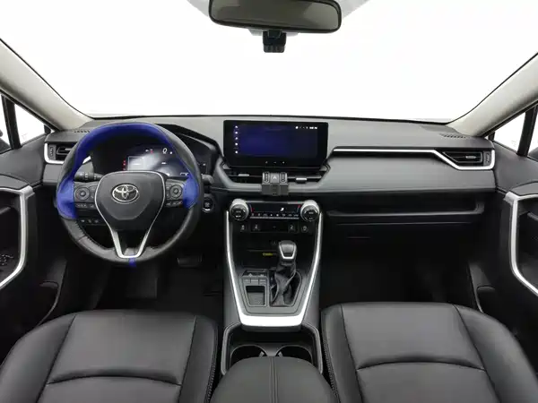 Toyota RAV4 2024