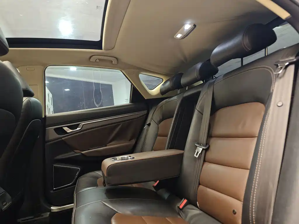 Geely Emgrand GS 2016 — фото 22