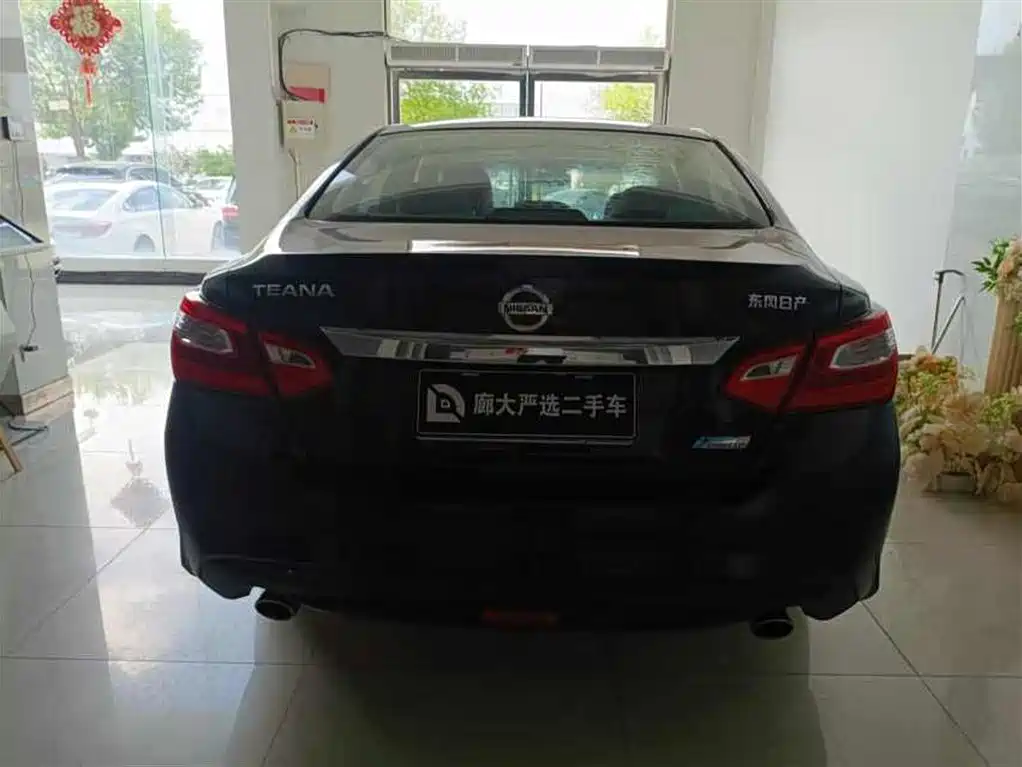 Nissan Teana 2017