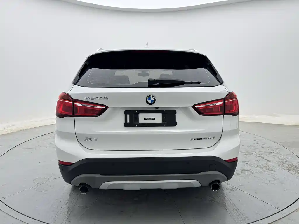 BMW X1 2019 — фото 7