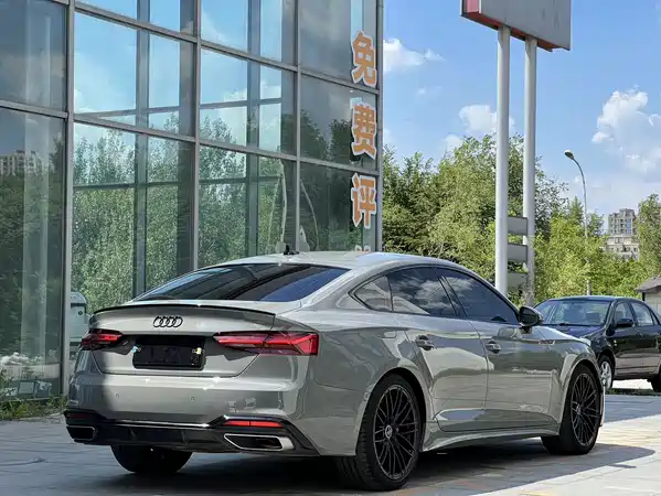 Audi A5 2022