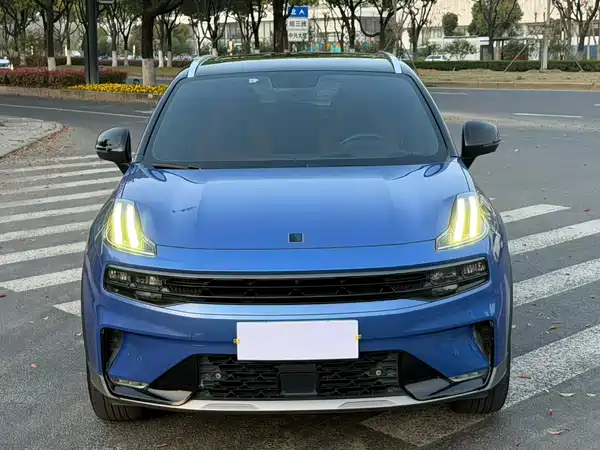Lynk & Co 06 2021