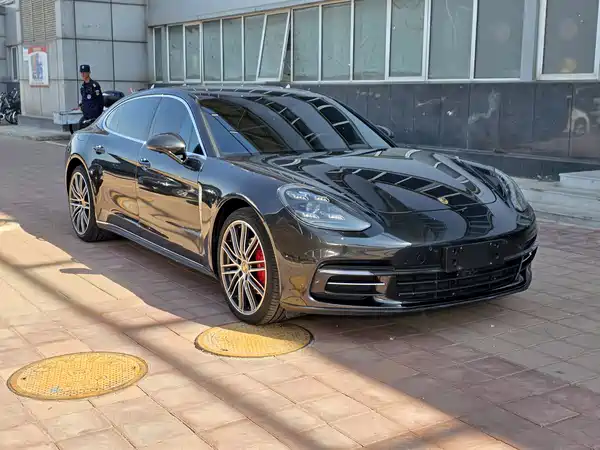 Porsche Panamera 2017
