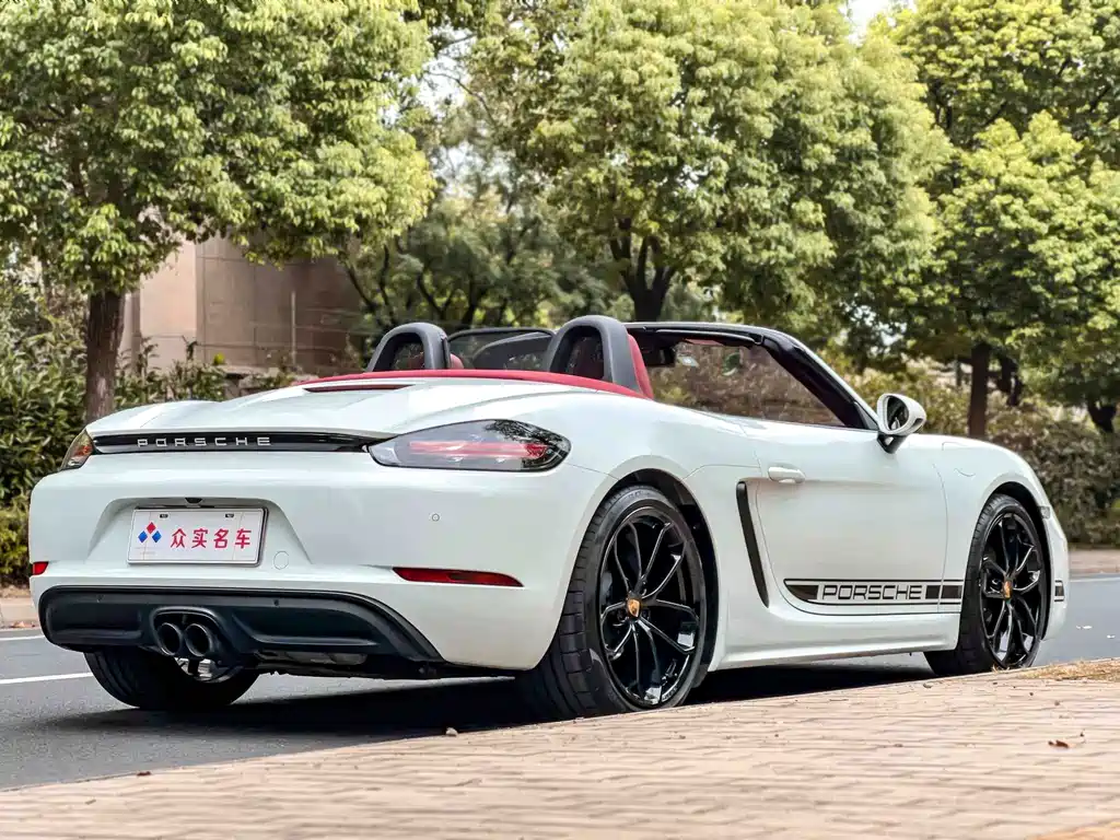 Porsche 718 2024 — фото 17