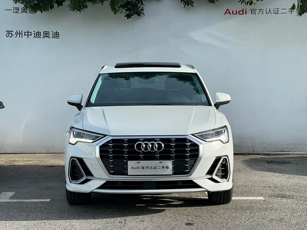 Audi Q3 2021 — фото 2