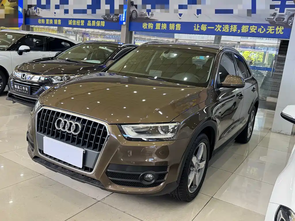 Audi Q3 2016 — фото 1