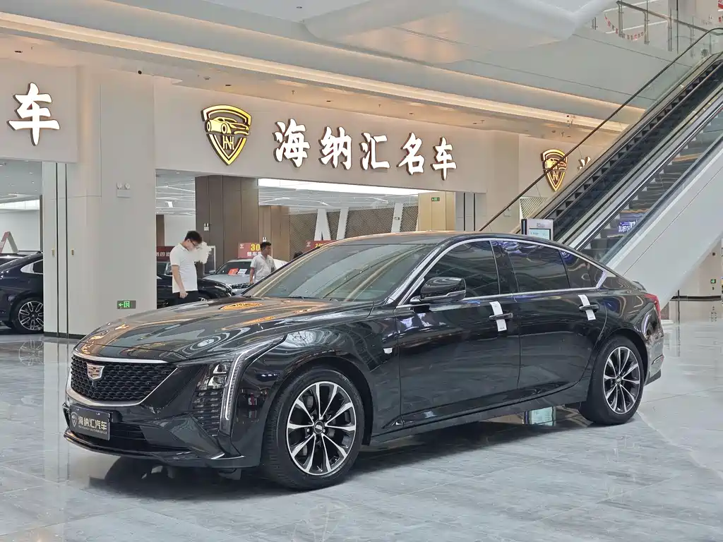 Cadillac CT5 2025