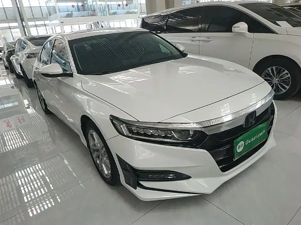 Honda Accord 2020 — фото 4
