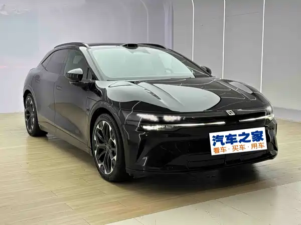 Zeekr 007GT 2025