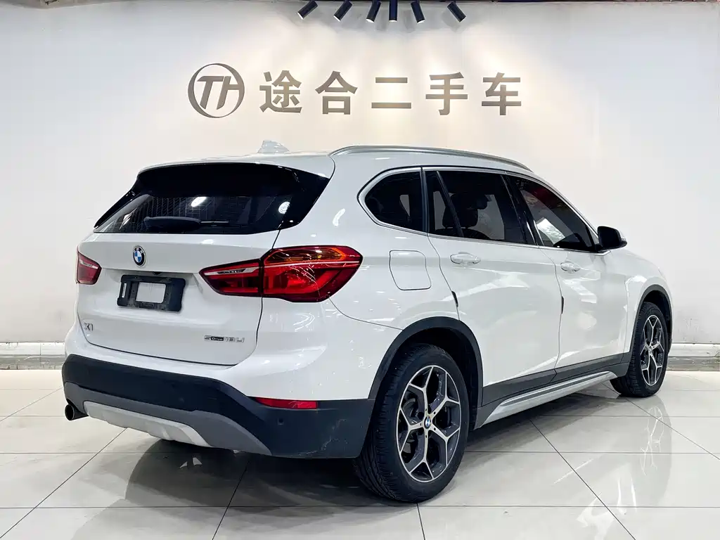 BMW X1 2018 — фото 2