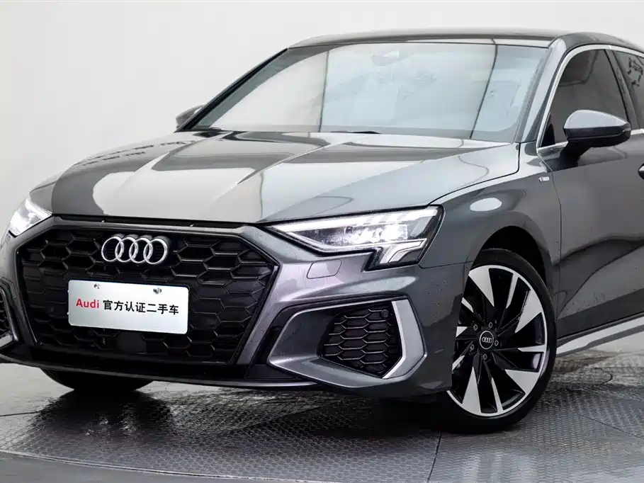 Audi A3 2024 — фото 20
