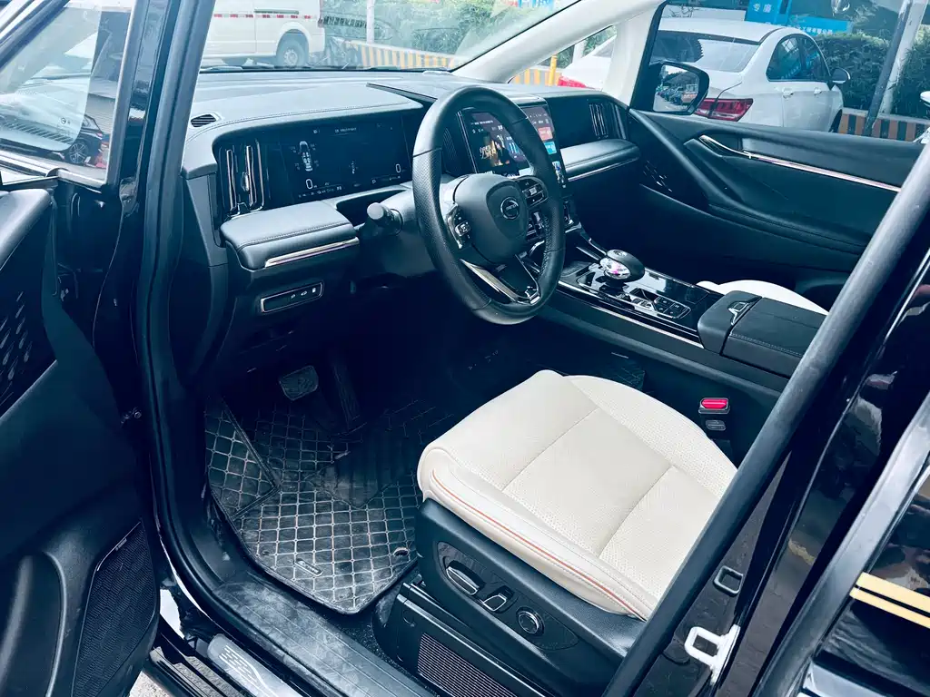 GAC Motor Trumpchi E9 2023 — фото 4