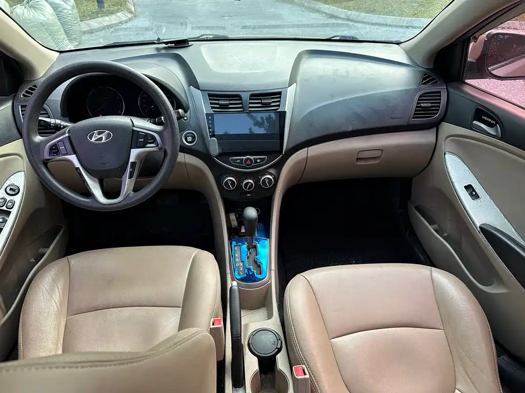 Hyundai Verna 2016 — фото 8