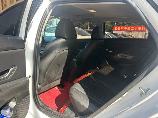 Hyundai Elantra 2021