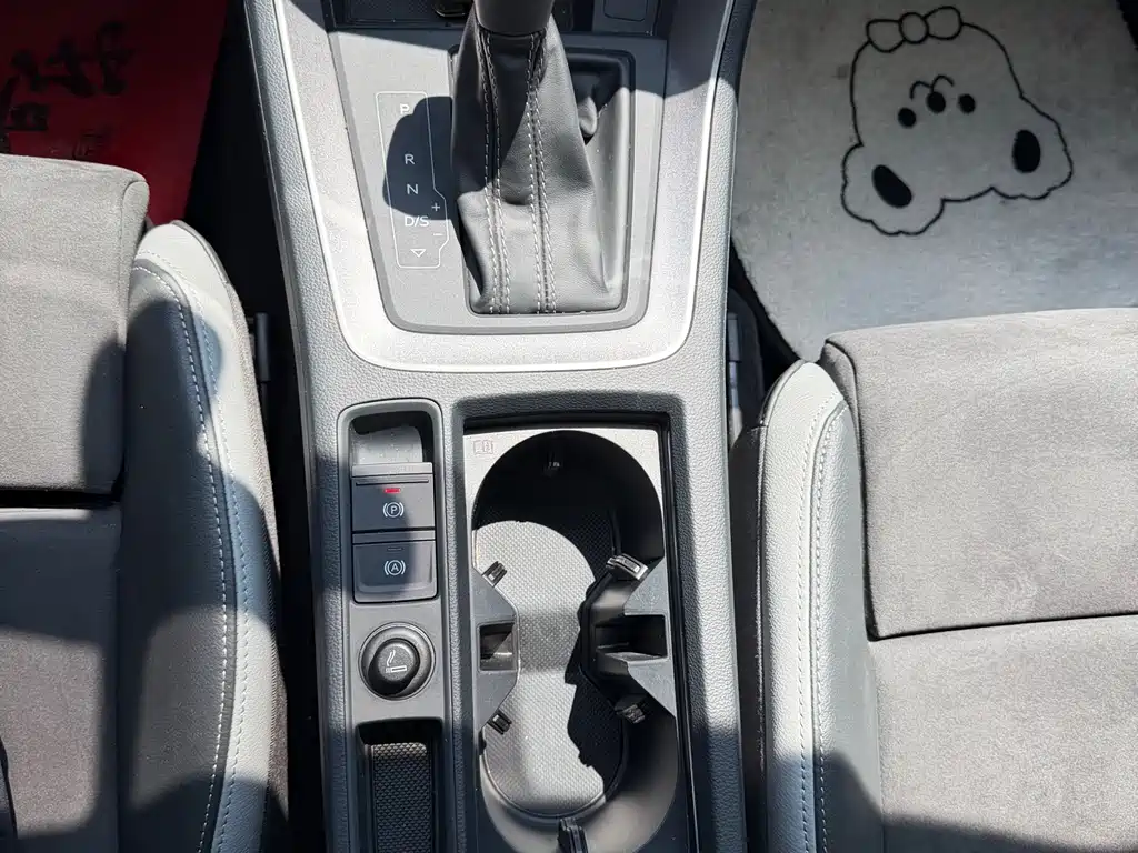 Audi Q3 2023 — фото 24