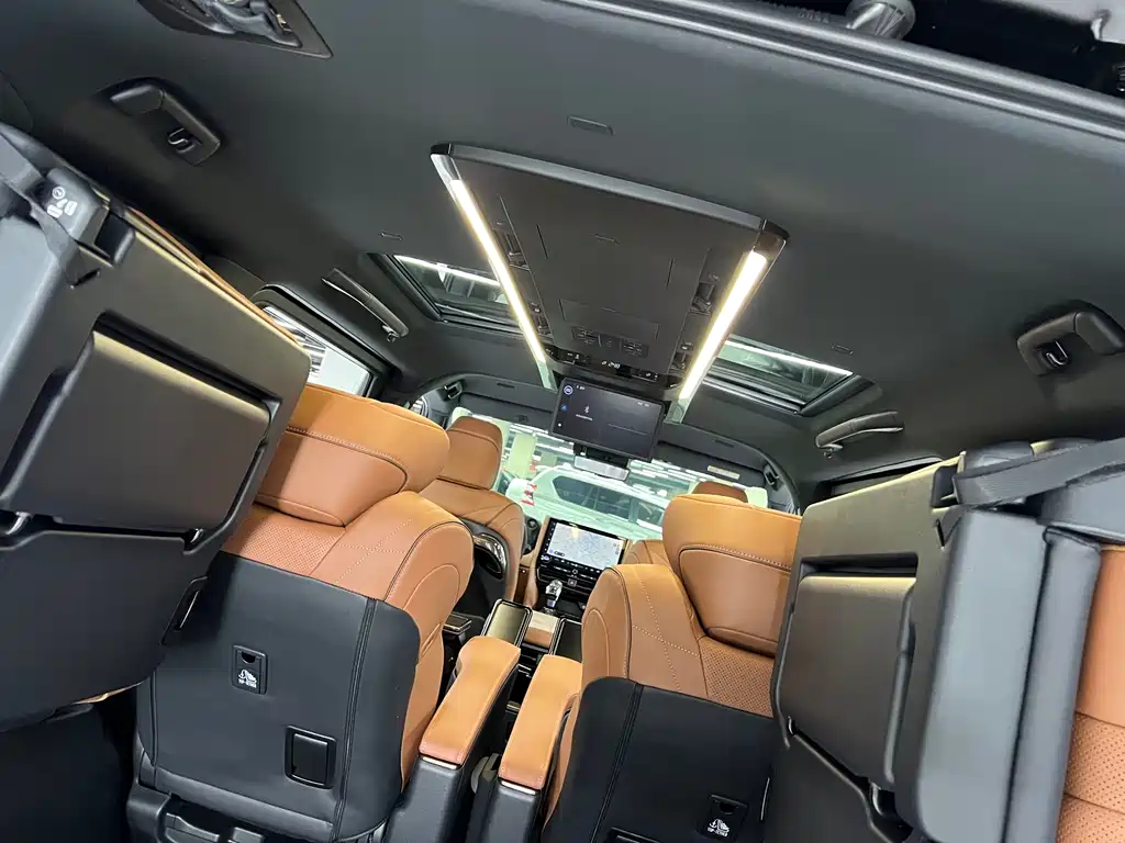 Toyota Vellfire 2025 — фото 9
