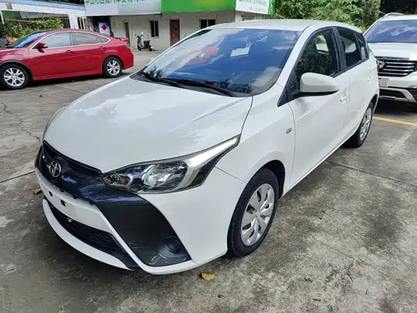 Toyota Yaris L 2019