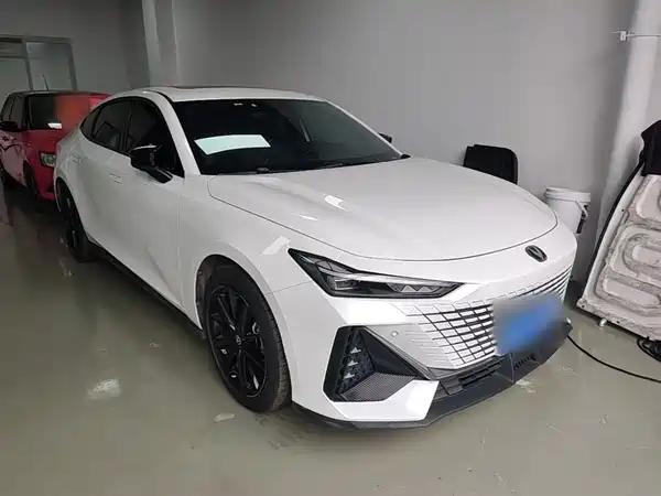 Changan UNI-V 2023