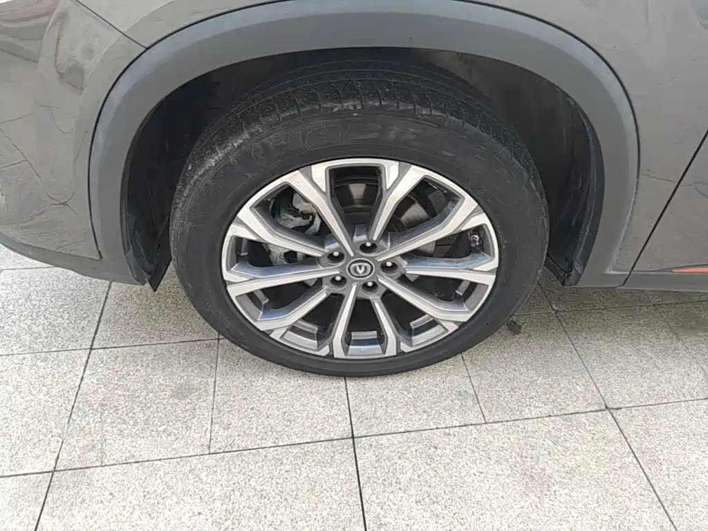 Changan CS75PLUS 2020 — фото 23