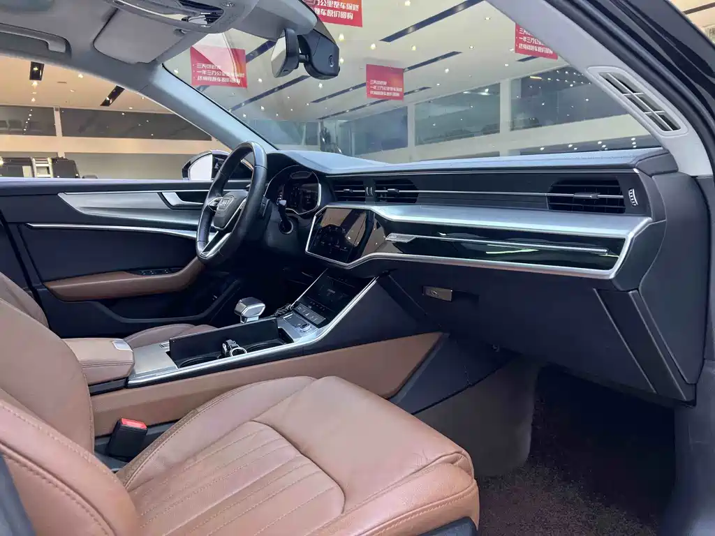 Audi A6L 2021 — фото 16