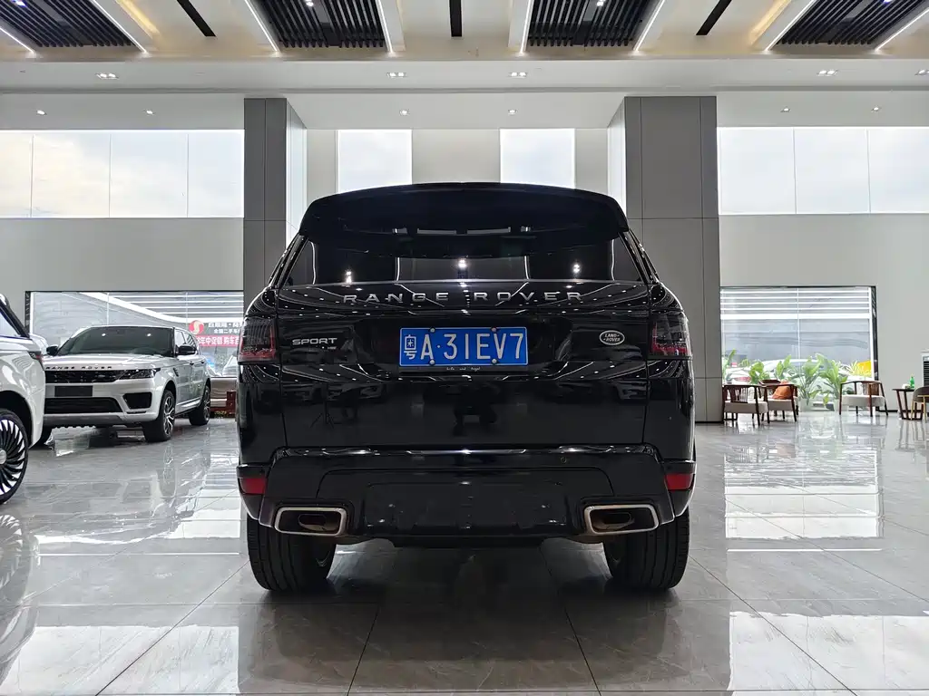Land Rover Range Rover Sport 2020 — фото 19