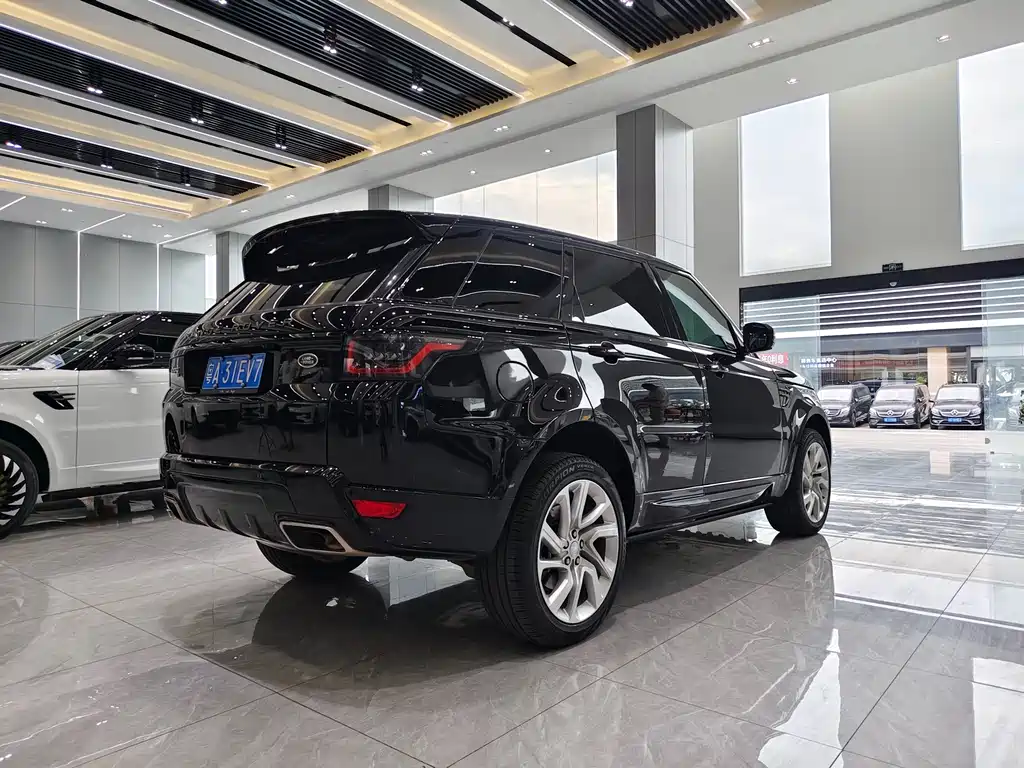Land Rover Range Rover Sport 2020 — фото 20