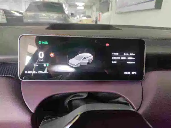 NIO ET5T 2025