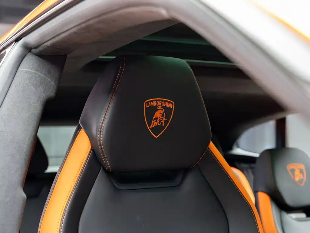 Lamborghini Urus SE 2025 — фото 15