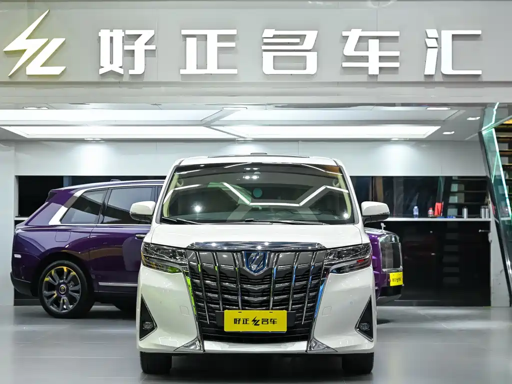 Toyota Alphard 2022 — фото 3