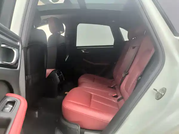 Porsche Macan 2017