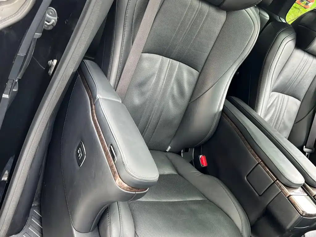 Toyota Alphard 2019 — фото 12