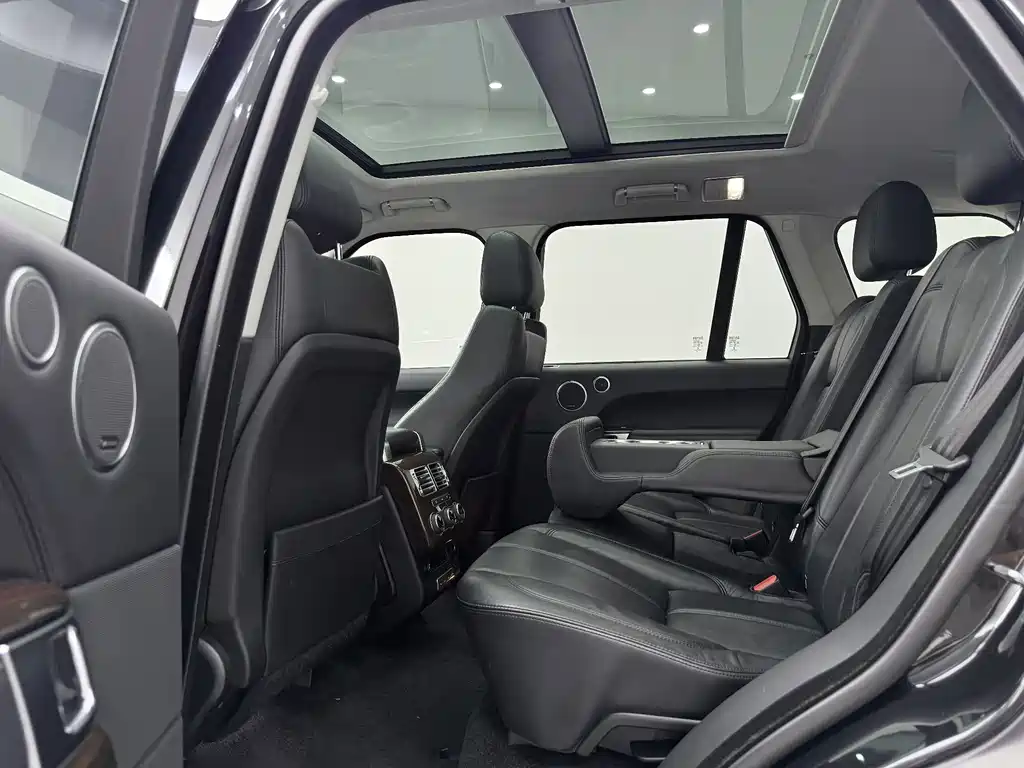 Land Rover Range Rover 2016 — фото 18
