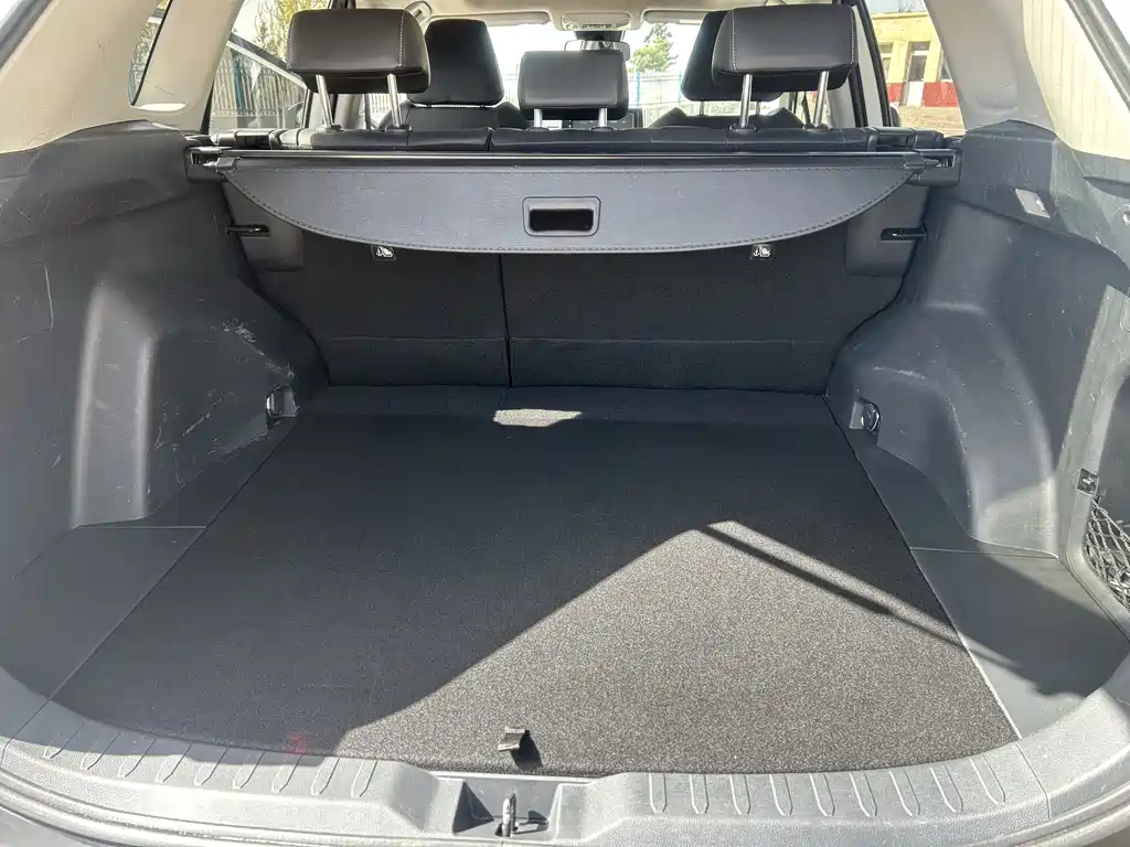Toyota RAV4 2021 — фото 14