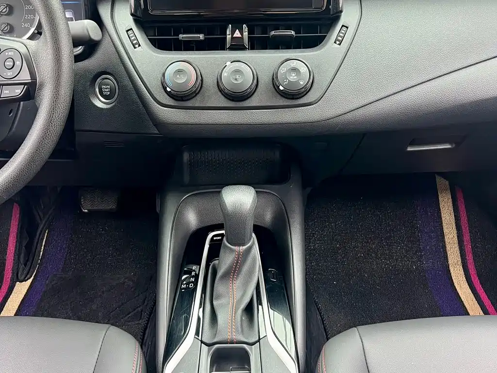 Toyota Corolla 2022 — фото 10