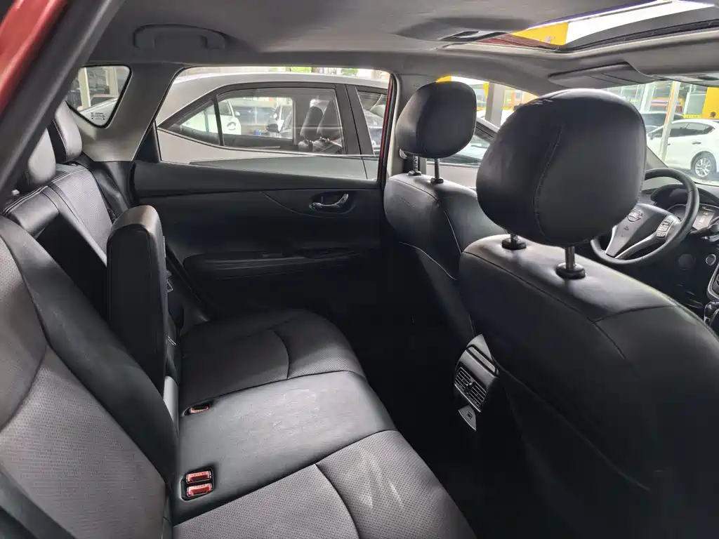 Nissan Tiida 2020
