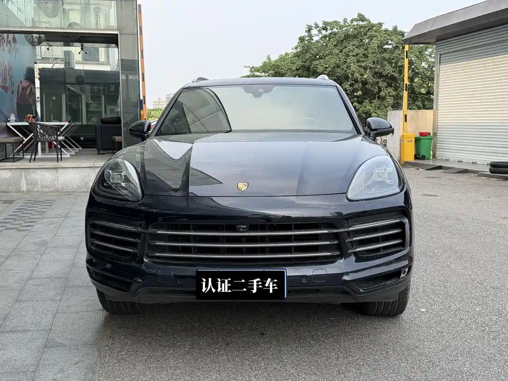 Porsche Cayenne 2018 — фото 2
