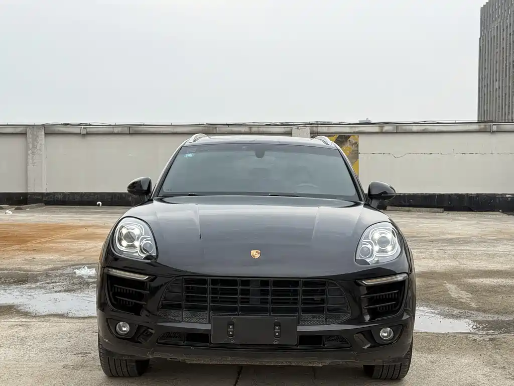 Porsche Macan 2014