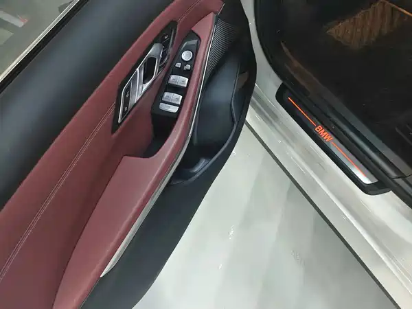 BMW i3 2024