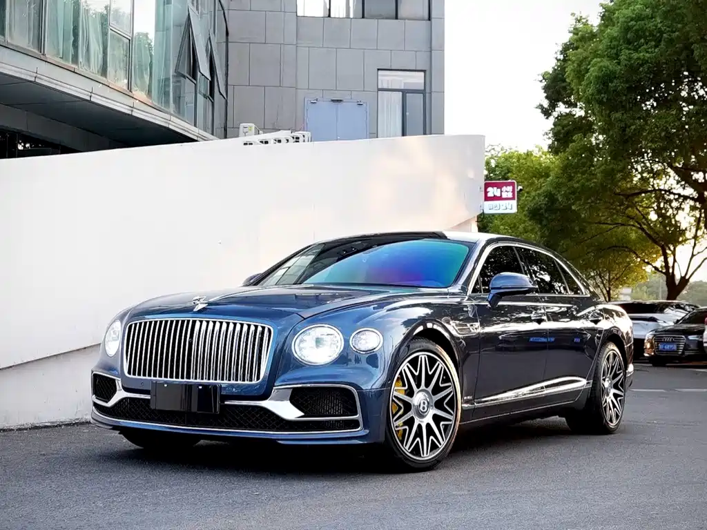 Bentley Flying Spur 2020 — фото 1