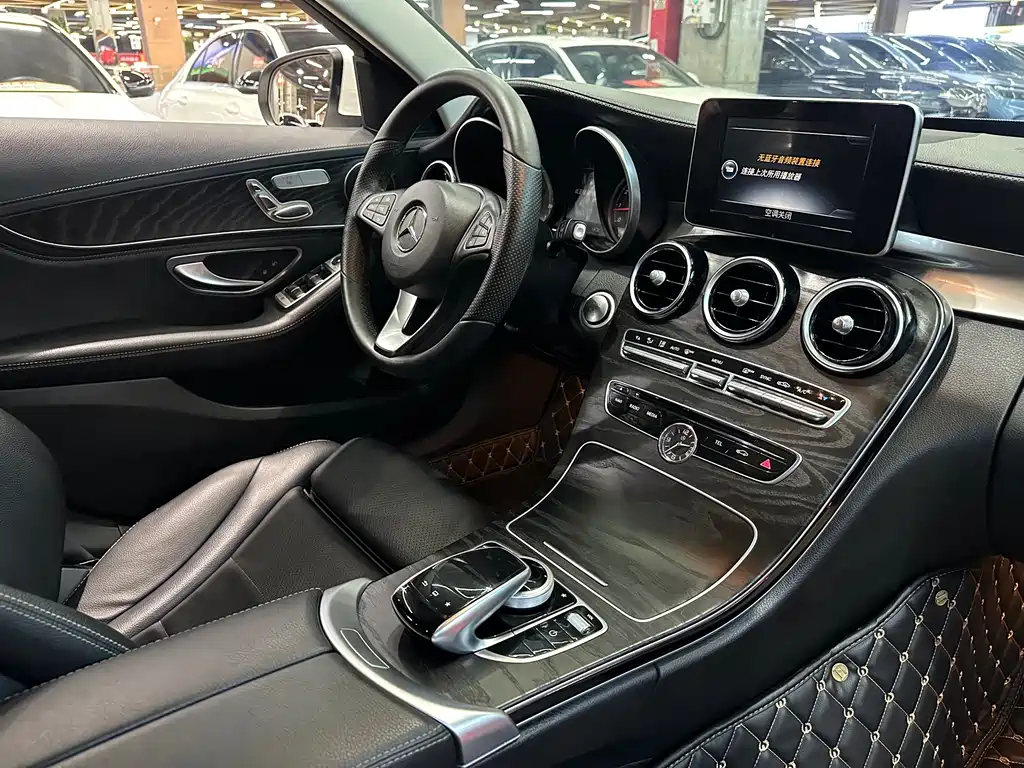Mercedes-Benz C-Class 2016 — фото 18