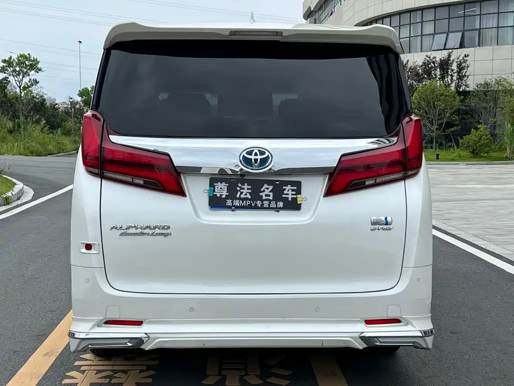 Toyota Alphard 2021 — фото 5