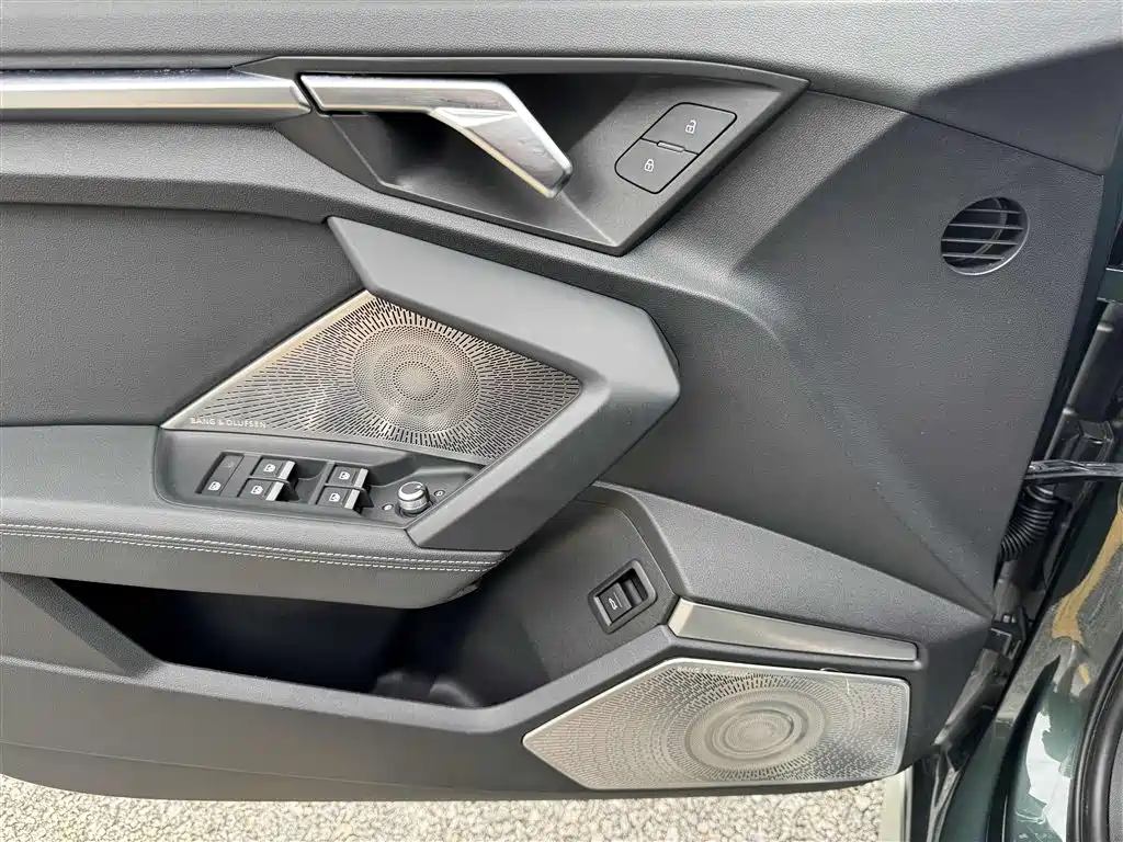 Audi A3 2021 — фото 26