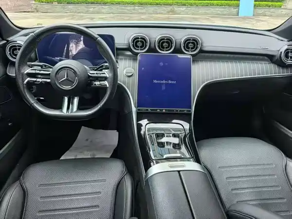 Mercedes-Benz C-Class 2023
