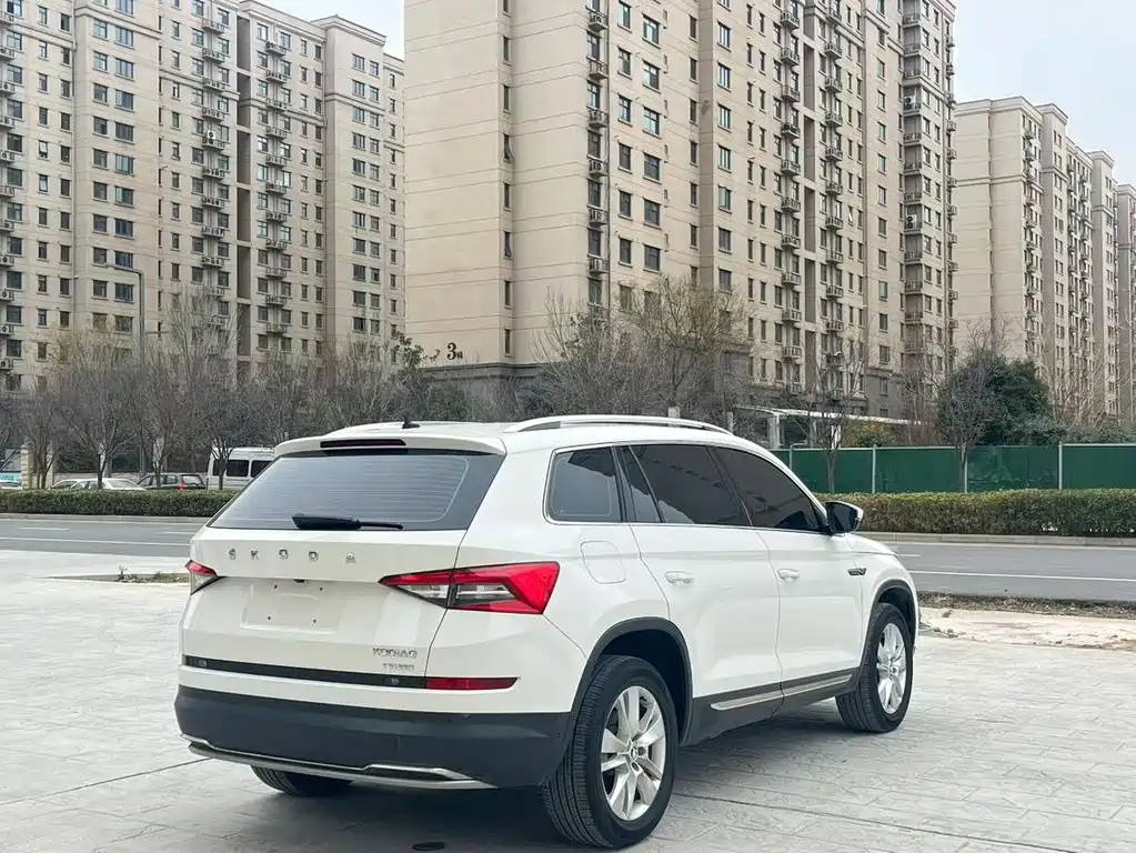 Skoda Kodiaq 2022 — фото 8