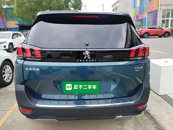 Peugeot 5008 2017